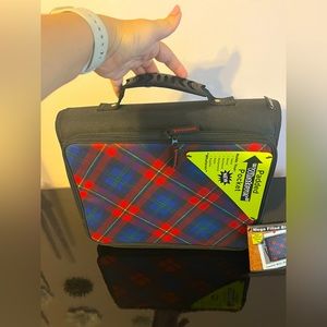 NWT Tech Gear 3 Ring Binder Zip Organizer Red Blue Plaid Tablet iPad